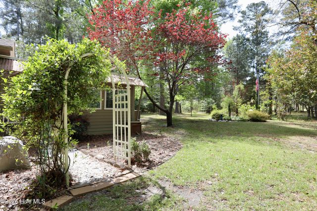 107 S Lakeshore Drive, Whispering Pines, NC 28327