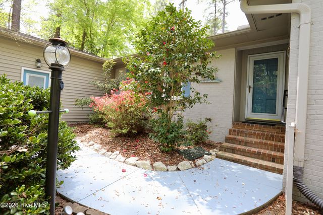 107 S Lakeshore Drive, Whispering Pines, NC 28327