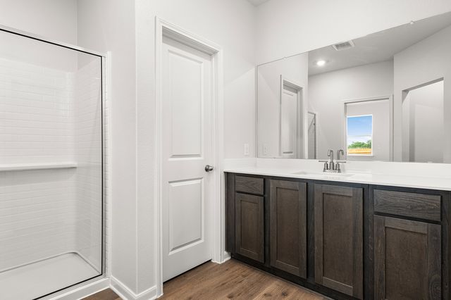 211 Julian Davis Drive, Venus, TX 76084