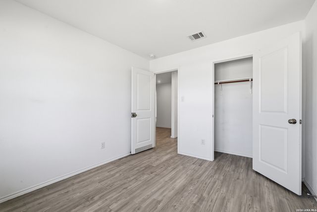 5642 Mountain Point, San Antonio, TX 78242
