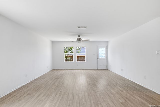5642 Mountain Point, San Antonio, TX 78242