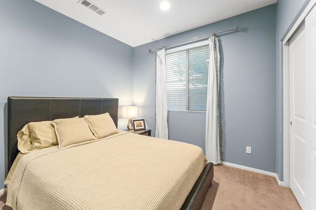 232 Paseo Gusto 122, Palm Desert, CA 92211