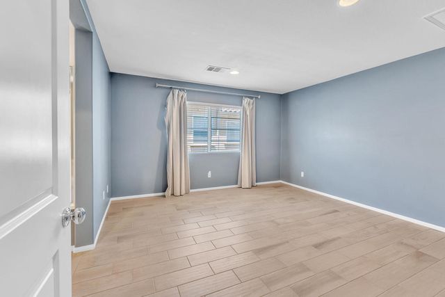 232 Paseo Gusto 122, Palm Desert, CA 92211