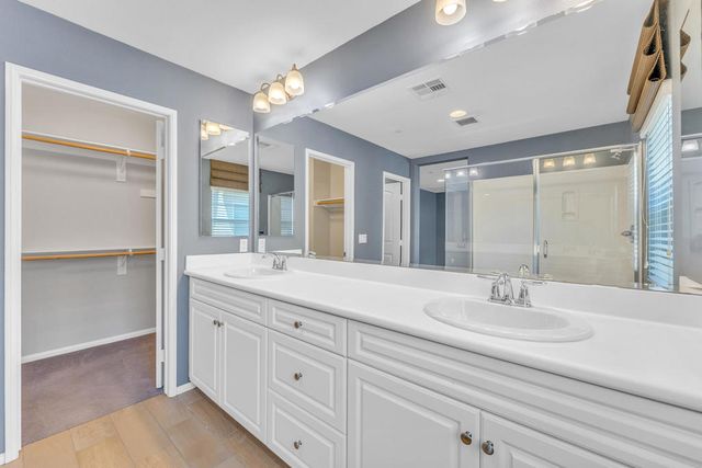 232 Paseo Gusto 122, Palm Desert, CA 92211