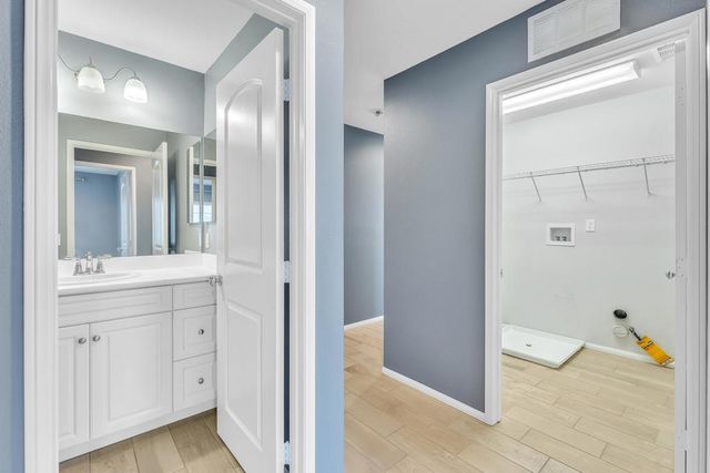 232 Paseo Gusto 122, Palm Desert, CA 92211