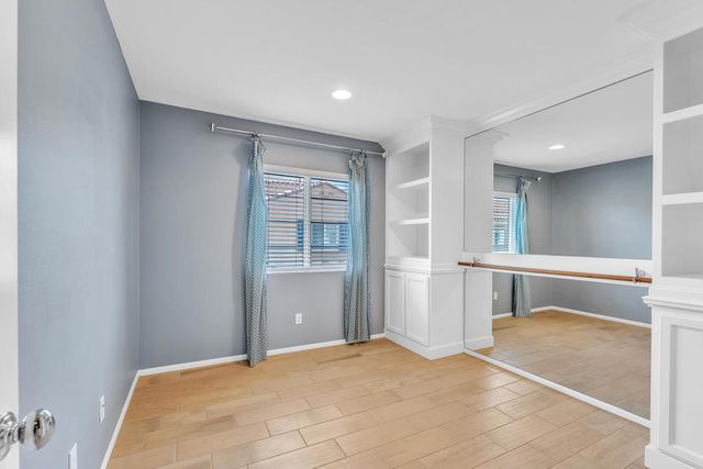 232 Paseo Gusto 122, Palm Desert, CA 92211