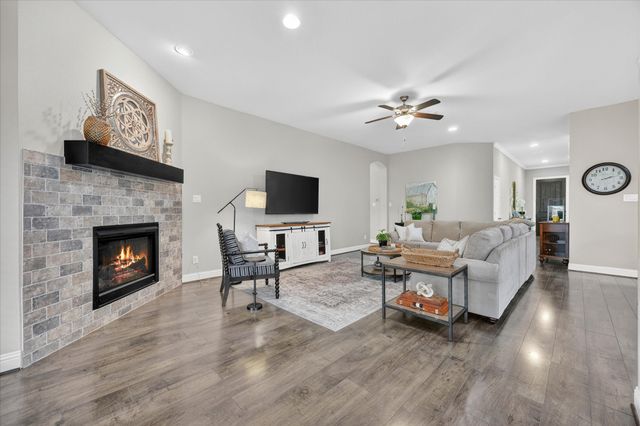 6708 Mcdonough Drive, Rowlett, TX 75089