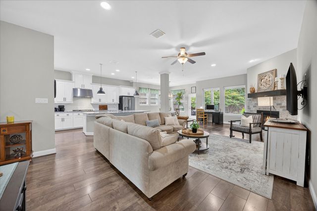 6708 Mcdonough Drive, Rowlett, TX 75089