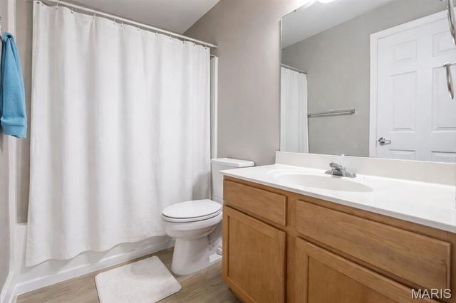 1716 Ambrose Terrace Drive, Swansea, IL 62226