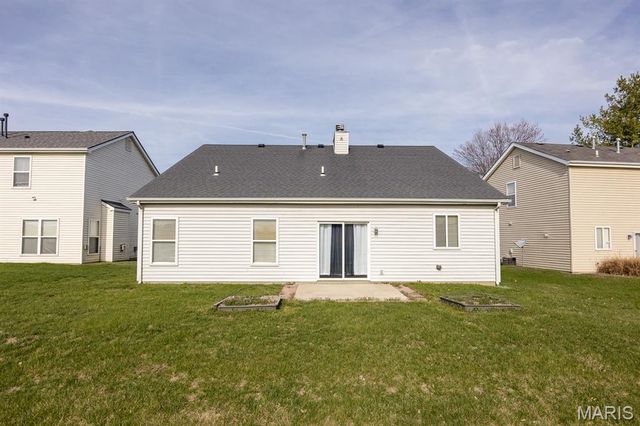 1716 Ambrose Terrace Drive, Swansea, IL 62226