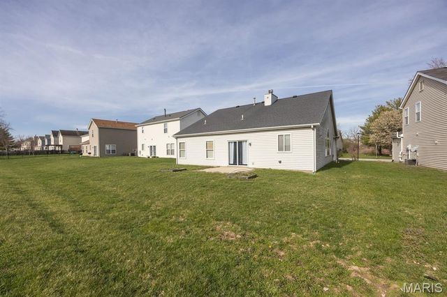 1716 Ambrose Terrace Drive, Swansea, IL 62226