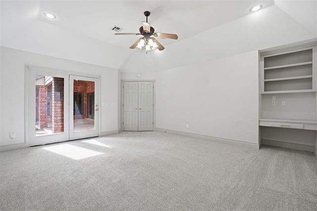 3102 NE Heritage Dr, Lawton, OK 73507