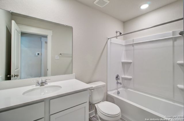 11108 Prairie Landing, Converse, TX 78109