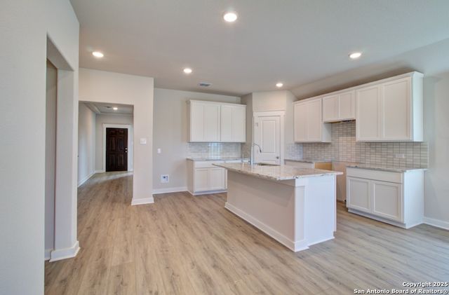 11108 Prairie Landing, Converse, TX 78109