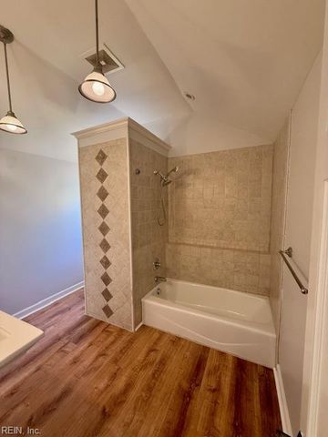 437 Oaklette DR, Chesapeake, VA 23325