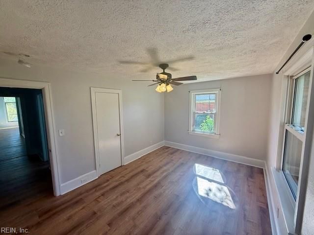 437 Oaklette DR, Chesapeake, VA 23325