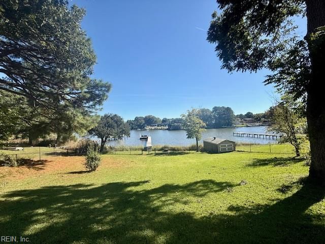 437 Oaklette DR, Chesapeake, VA 23325