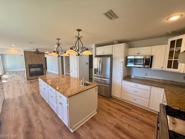 437 Oaklette DR, Chesapeake, VA 23325