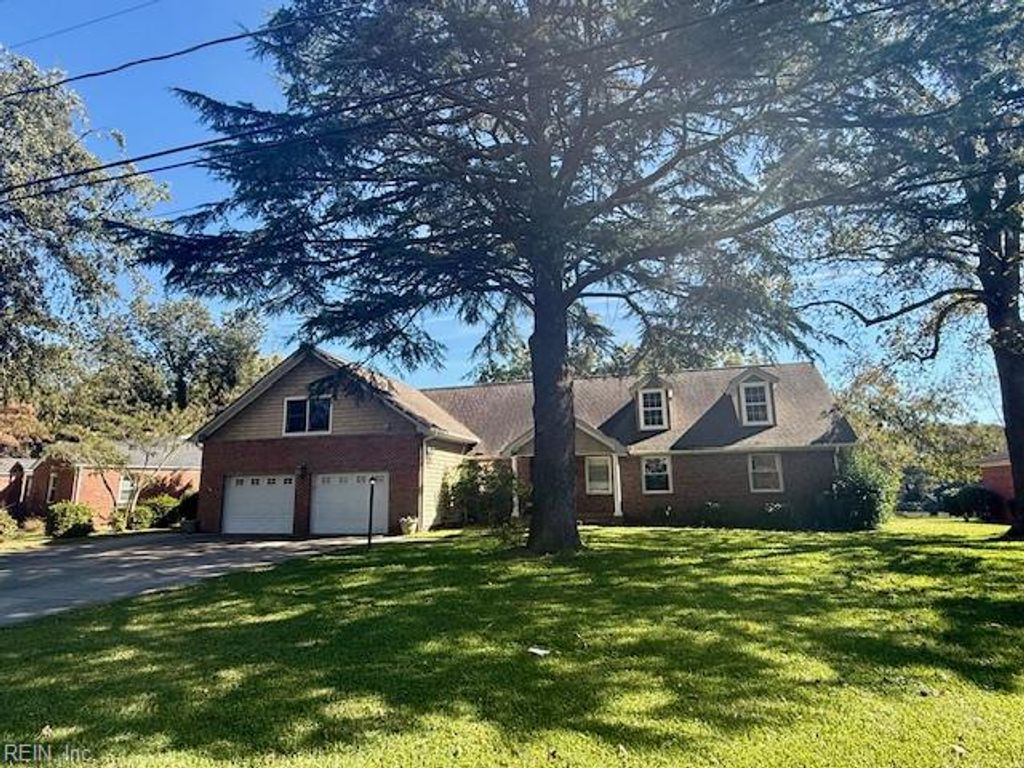 437 Oaklette DR, Chesapeake, VA 23325