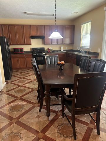 911 Bandon Lane, Houston, TX 77073