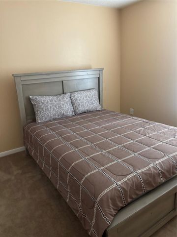911 Bandon Lane, Houston, TX 77073
