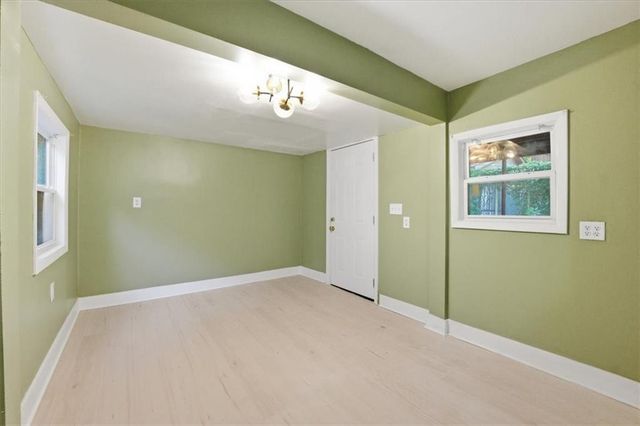 4107 Kenwood Avenue, Kansas City, MO 64110