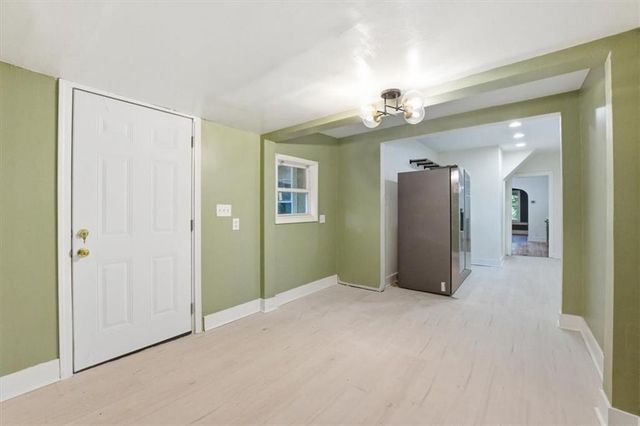 4107 Kenwood Avenue, Kansas City, MO 64110