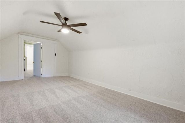 4107 Kenwood Avenue, Kansas City, MO 64110