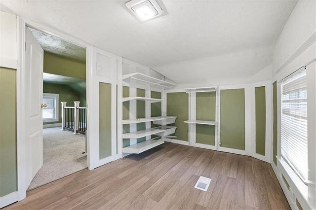 4107 Kenwood Avenue, Kansas City, MO 64110