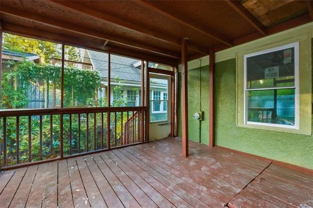 4107 Kenwood Avenue, Kansas City, MO 64110