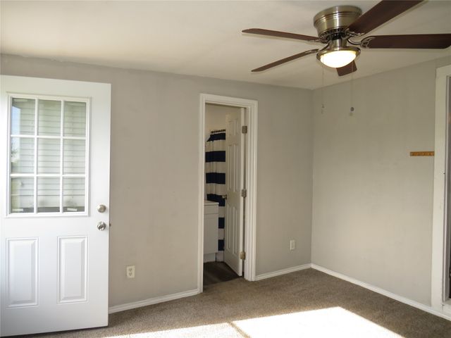 4647 S Bonnie Brae Street, Denton, TX 76226