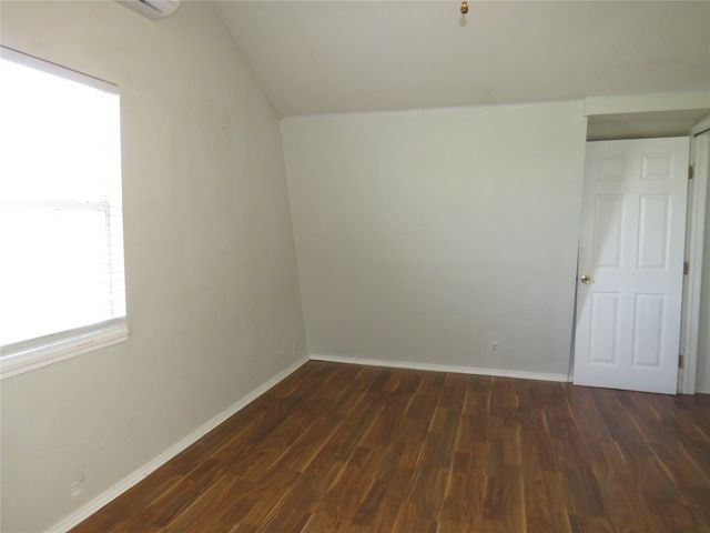 4647 S Bonnie Brae Street, Denton, TX 76226