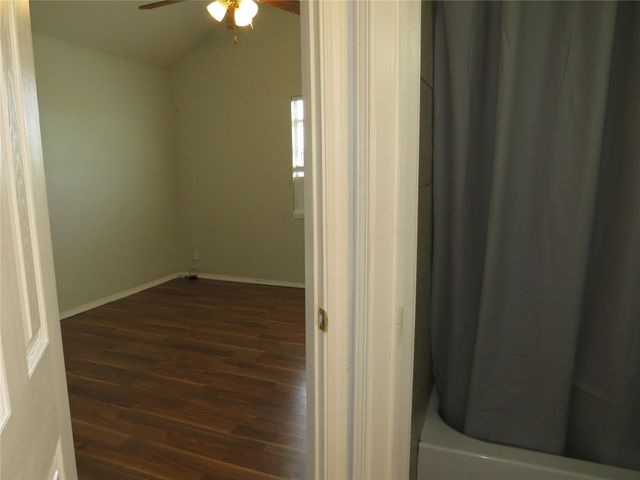 4647 S Bonnie Brae Street, Denton, TX 76226