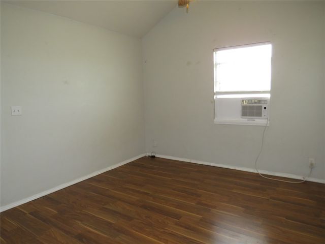 4647 S Bonnie Brae Street, Denton, TX 76226