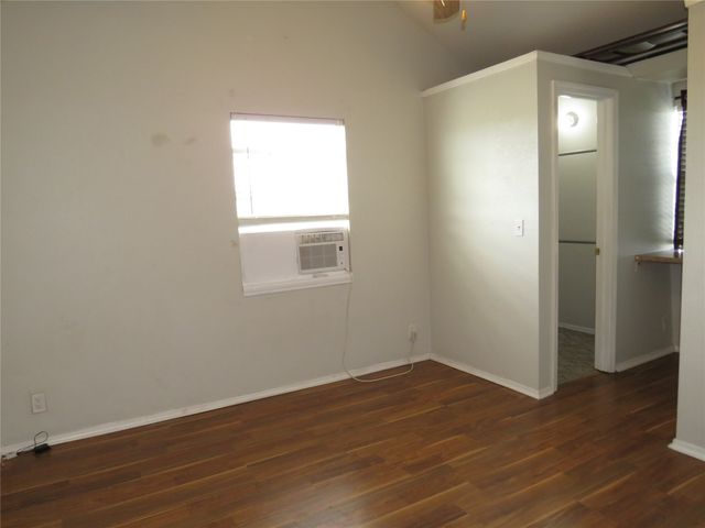 4647 S Bonnie Brae Street, Denton, TX 76226