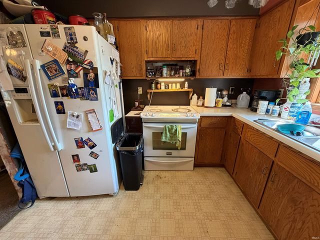1115 N 9th Street, Mitchell, IN 47446