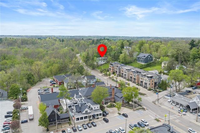 58 W Orange Street, Chagrin Falls, OH 44022