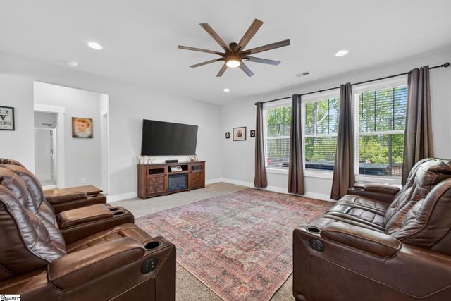 904 Lockhurst Drive, Simpsonville, SC 29681