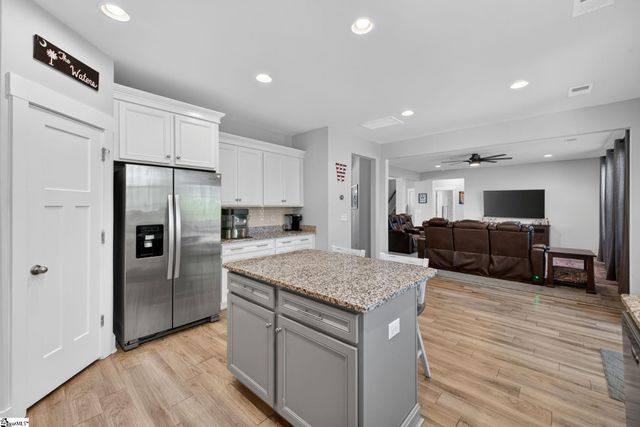 904 Lockhurst Drive, Simpsonville, SC 29681