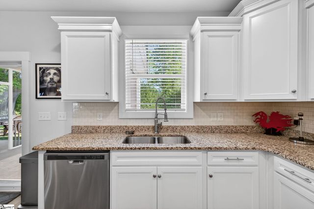 904 Lockhurst Drive, Simpsonville, SC 29681