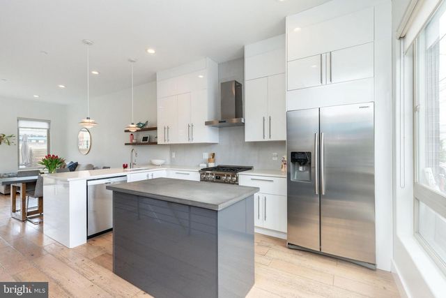 1511 N HOWARD ST, Philadelphia, PA 19122