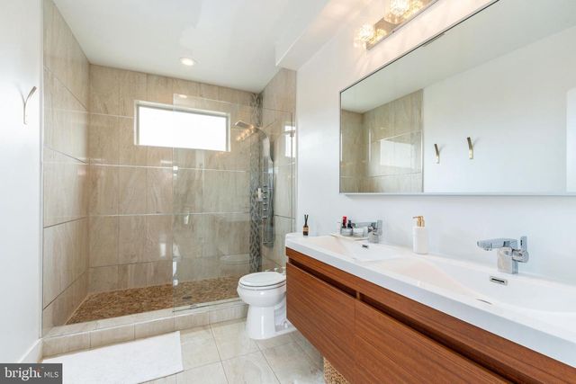 1511 N HOWARD ST, Philadelphia, PA 19122