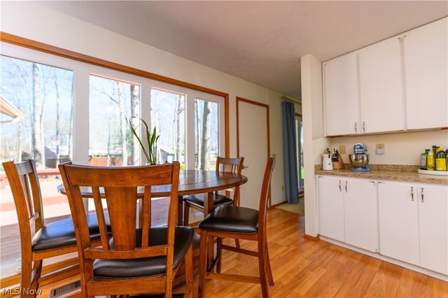 10483 Shale Brook Way, Strongsville, OH 44149