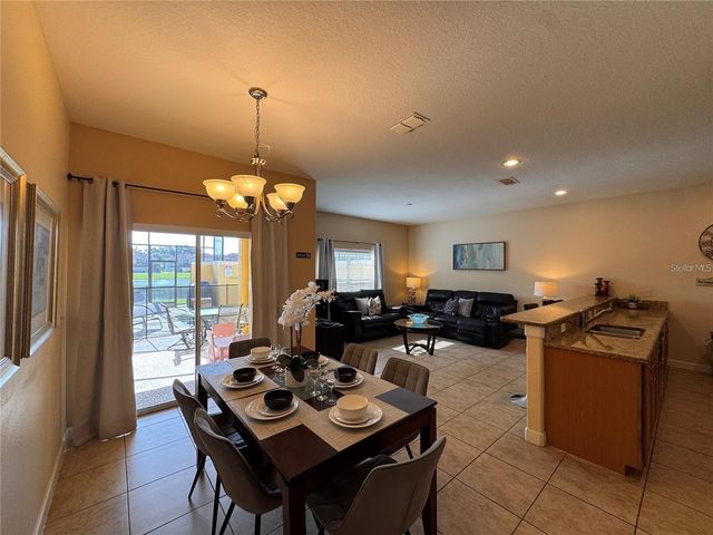 3075 BEACH PALM AVE, Kissimmee, FL 34747