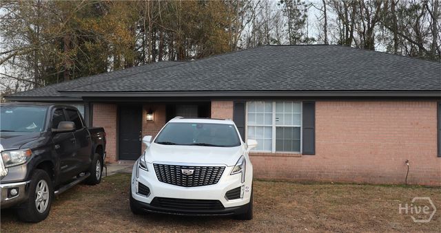 4 Glen Oaks Court, Savannah, GA 31405