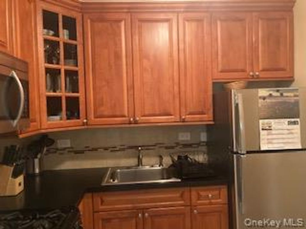 522 Shore Road 3S, Long Beach, NY 11561 — photo 2