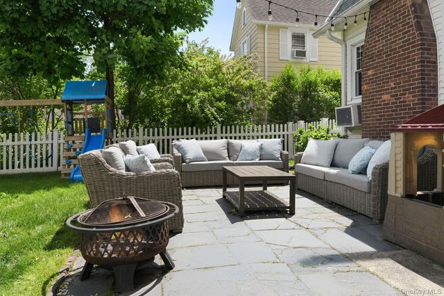 177 Longview Avenue, White Plains, NY 10605