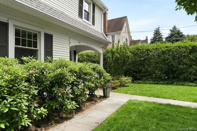 177 Longview Avenue, White Plains, NY 10605