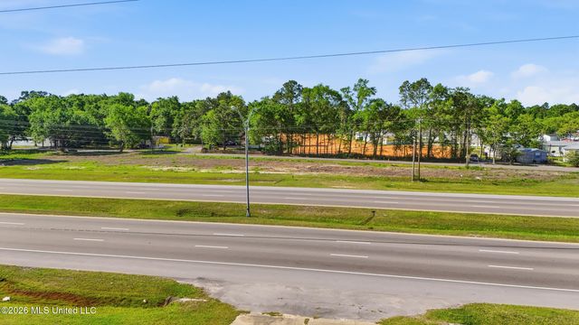 000 Hwy 90, Gautier, MS 39553