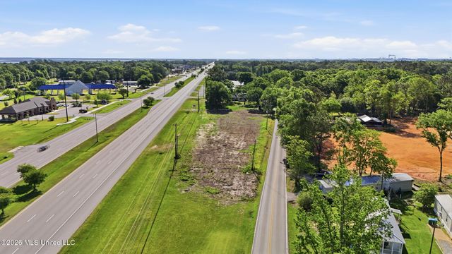 000 Hwy 90, Gautier, MS 39553